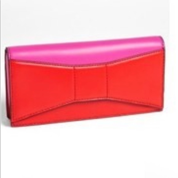 kate spade Handbags - New York 2 Park Avenue Beau Clutch